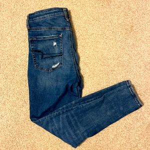 Like new American eagle next level stretch jeans size 8 short highrise